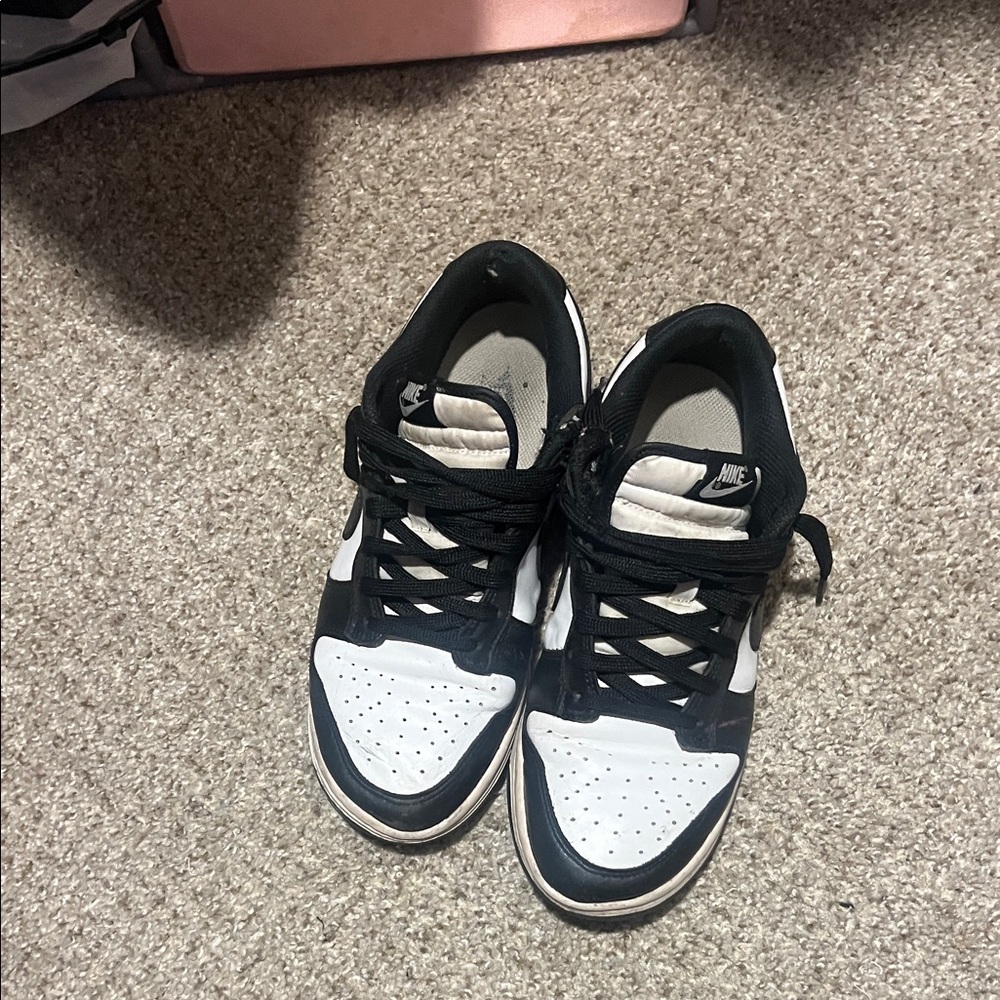 Nike Black and White Athletic Shoes